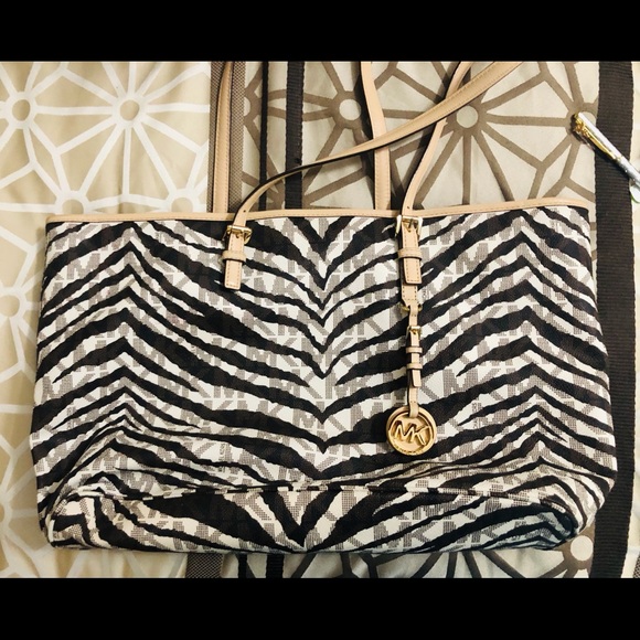 SOLD - Picture 5 of 13